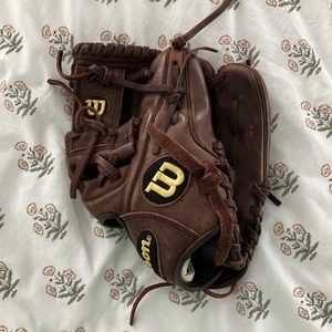 Wilson A800 baseball glove